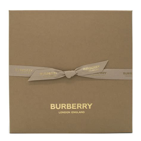 0010223410415 burberry upc|Burberry .